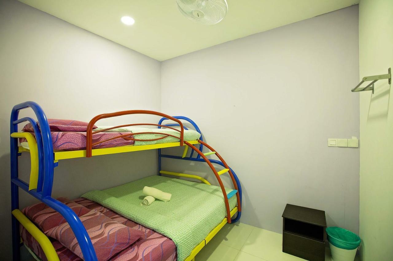 Resort Hostel In City Kuala Lumpur Esterno foto